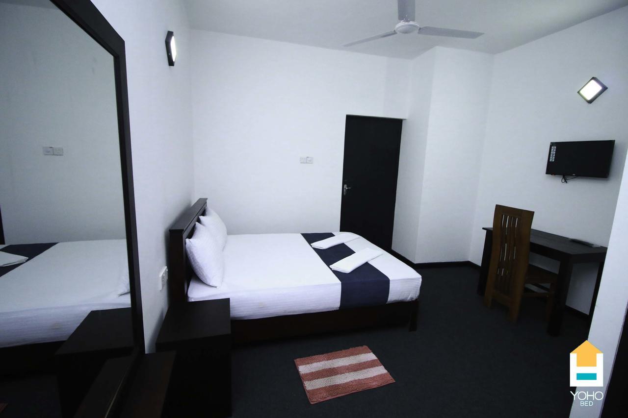 Hotel Yoho Bro 03